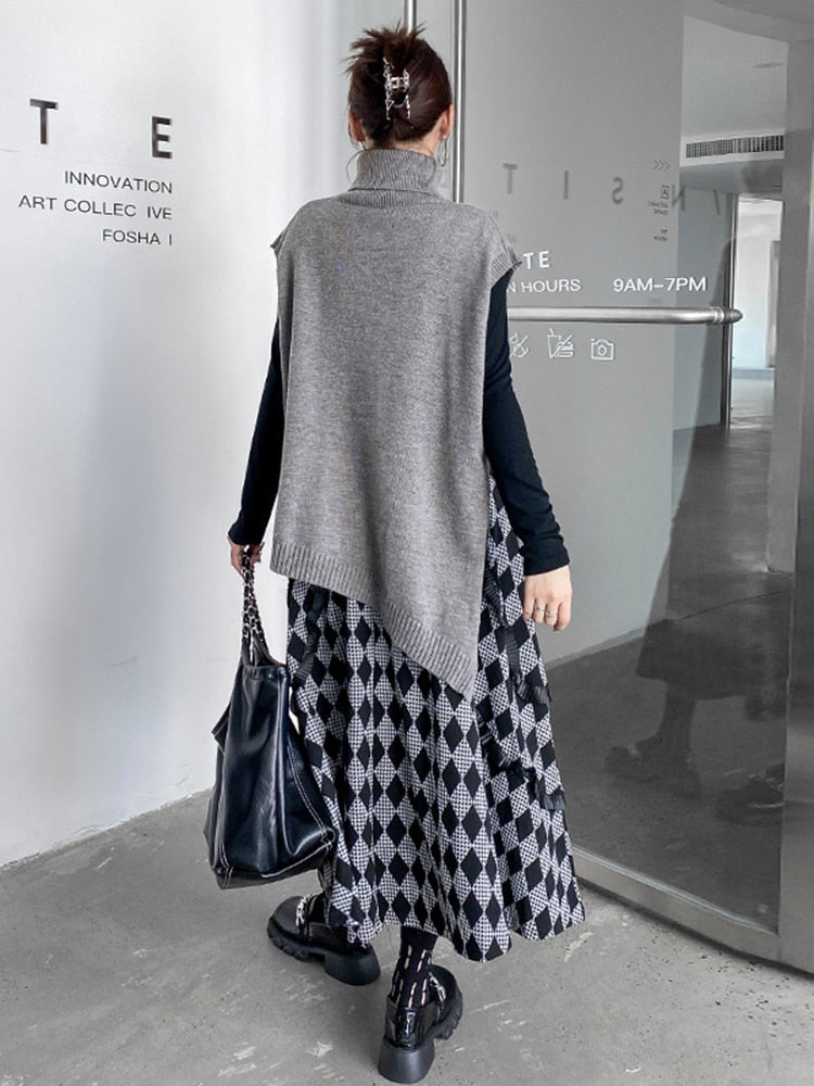 Faye Women's Sweater