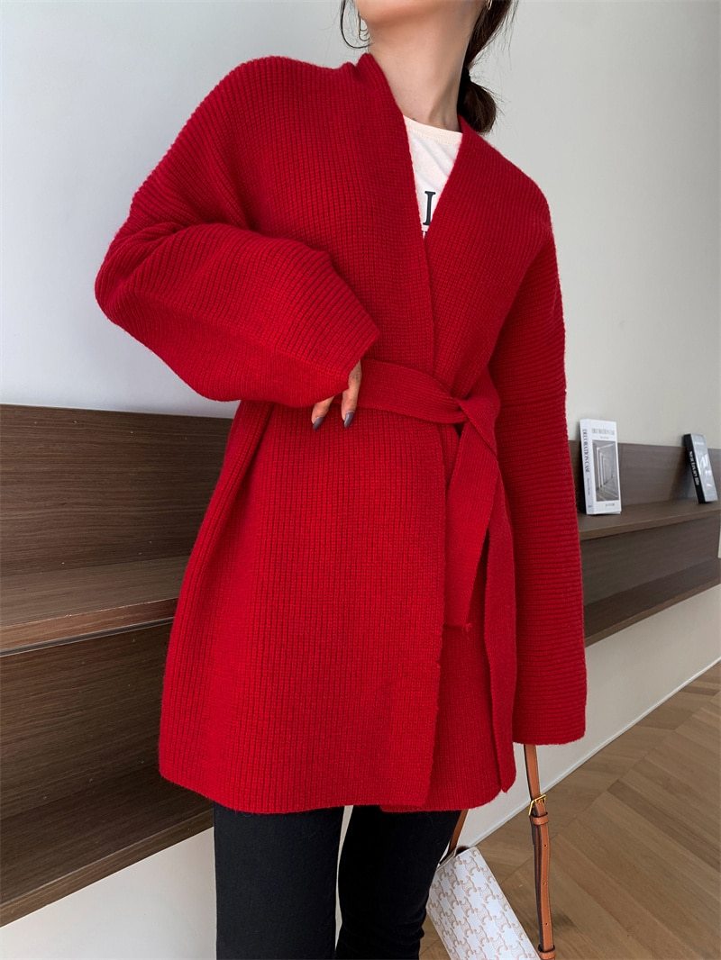 Saga Women's Belted Cardigan