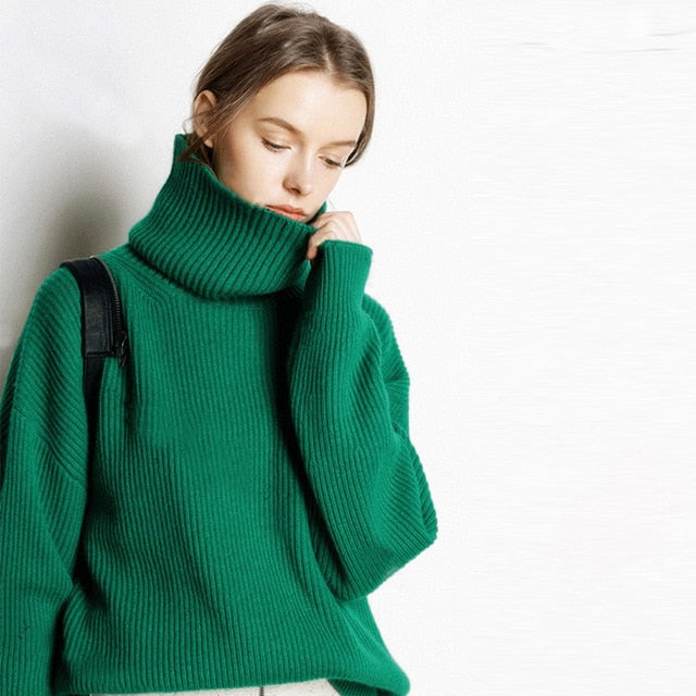 Hilma Women's Turtleneck Sweater